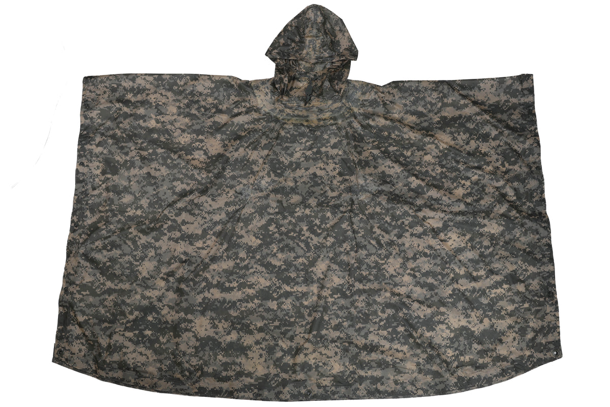 US Military UCP Poncho – Gear Rack