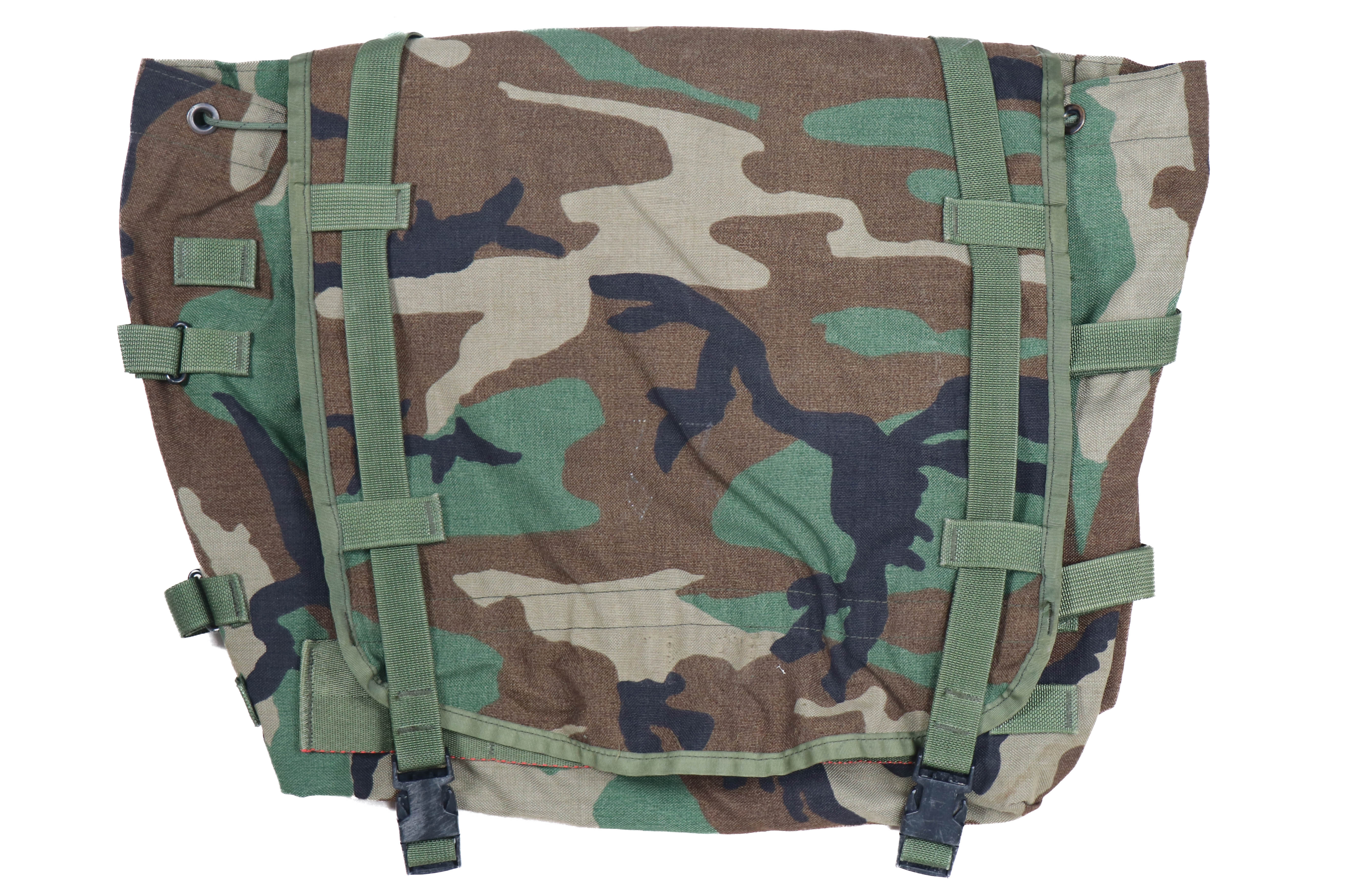 US Military Woodland M81 Main Pack – Gear Rack