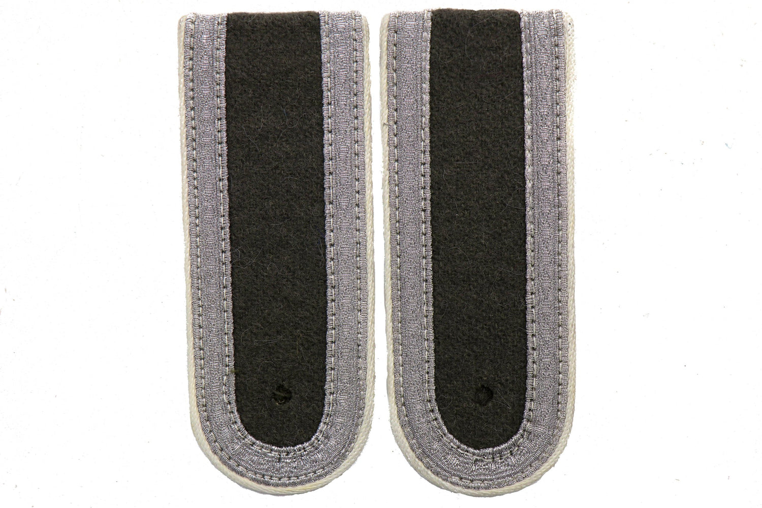 East German NCO Shoulder Board w White Piping